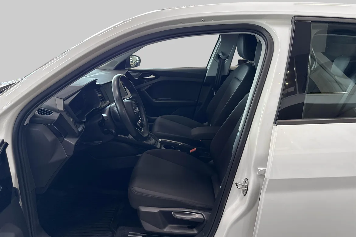 picture of a car