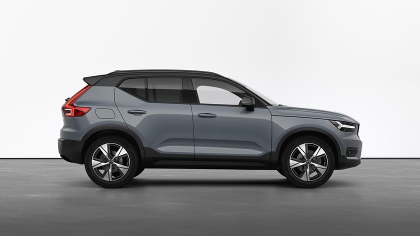 Bilde 2 av Volvo XC40 Recharge T5 R-Design NAV|H&K|LYS.PK|TONEDE|7ÅR*