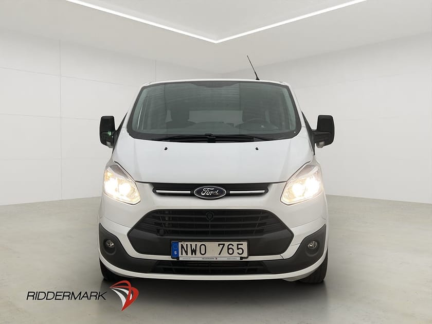Bild 5 av Ford Tourneo Custom 300 Lång 2.2TDCi Värmare Dragkrok 8-Sits