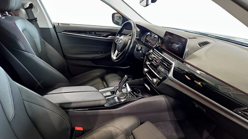 Bild 3 av BMW 520i Touring | | | Dragkrok