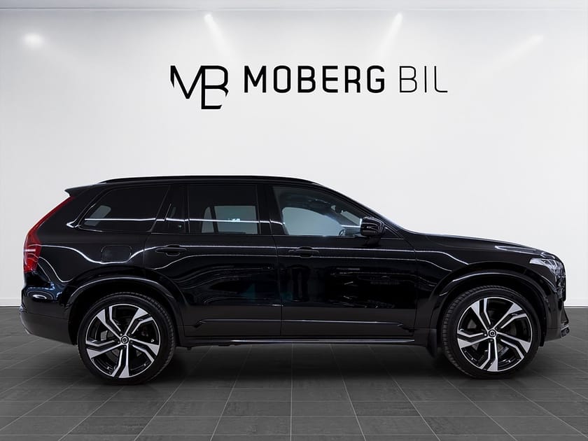 Bild 4 av Volvo XC90 7-seater Recharge T8 456hk Ultimate Dark 360 B&W HUD