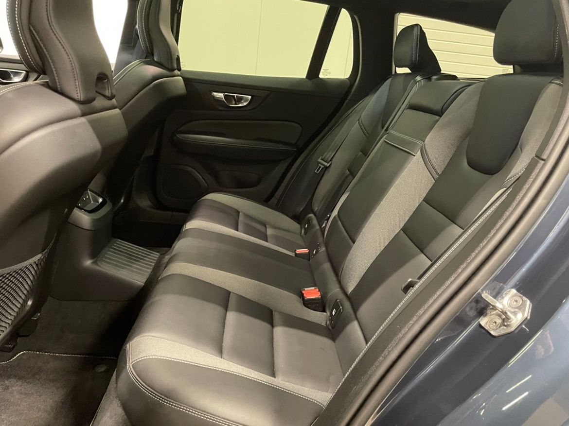 Volvo V60 2021 - miniatyr 13