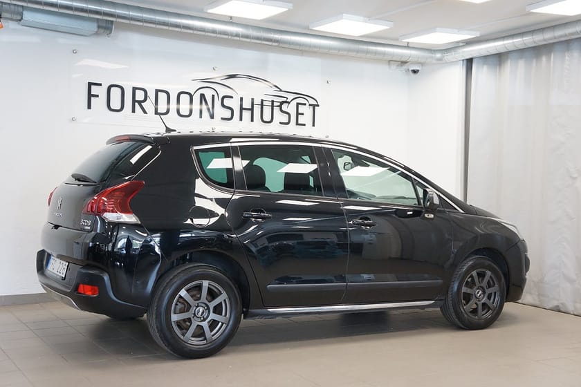 Bild 4 av Peugeot 3008 1.6 e-HDi EGS ALLURE | AUTOMAT | PANORAMAGLASTAK