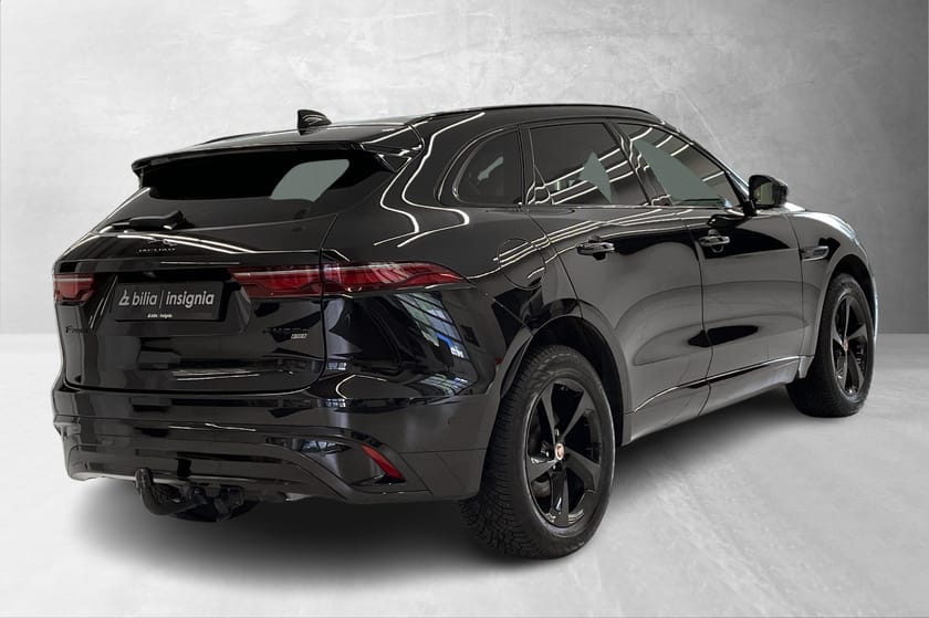 Bilde 3 av Jaguar F-Pace P400e PHEV R-Dynamic/Pano/ACC/Skinn/LED/S+V/App