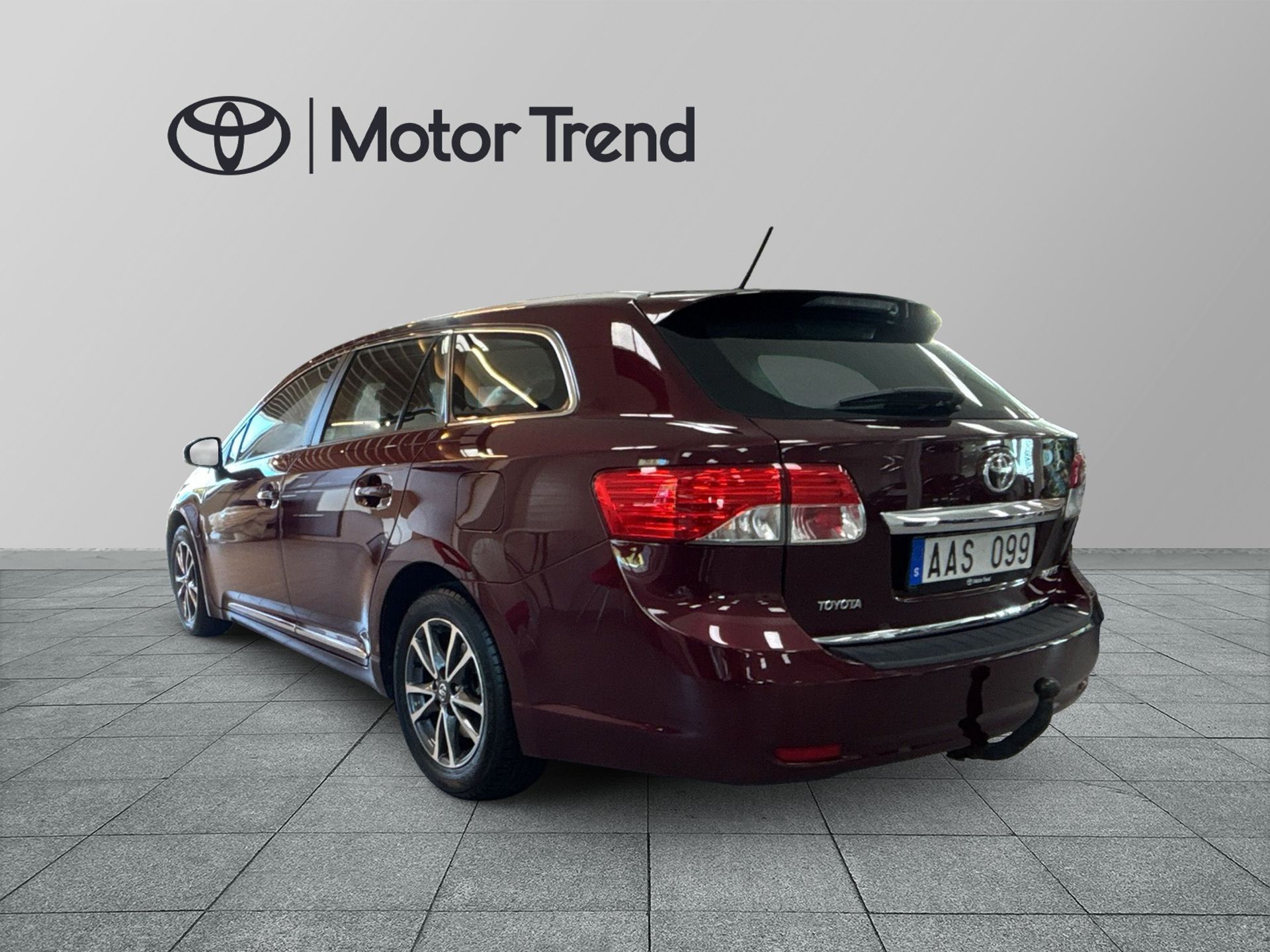 Toyota Avensis 1.8 KOMBI BUSINESS B1 2013, bild 2/10