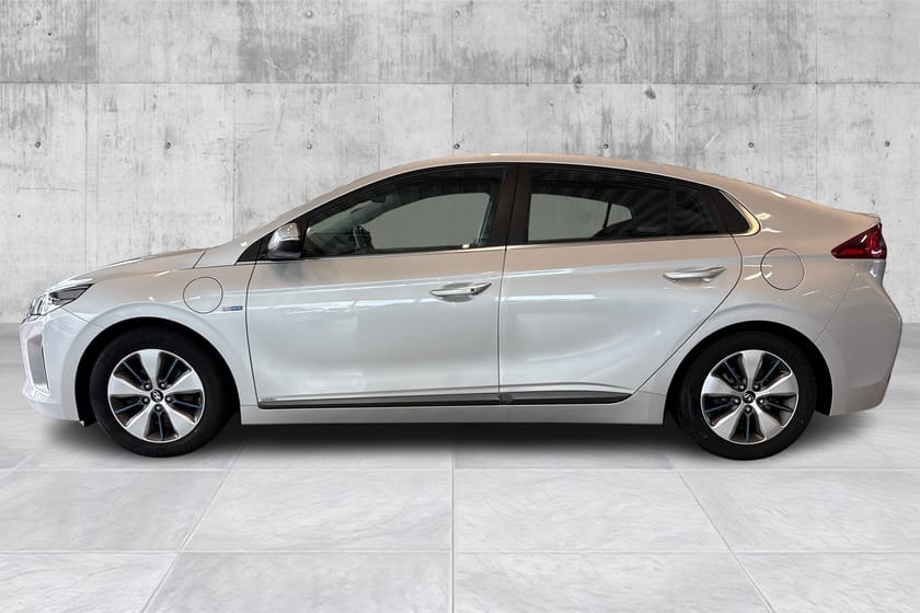 Bilde 2 av Hyundai Ioniq Plug-in Premium Plug in/ACC/Keyless/R.Kam/Infinity/Navi/EU28
