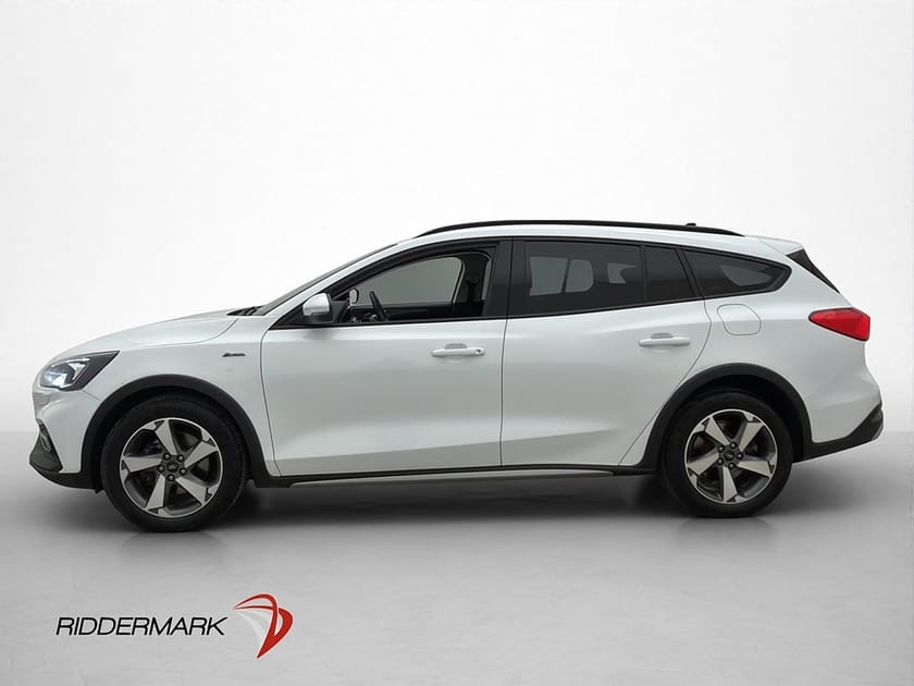Bild 4 av Ford Focus Active Kombi 1.0 EcoBoost 125hk Drag Kamera CarPlay