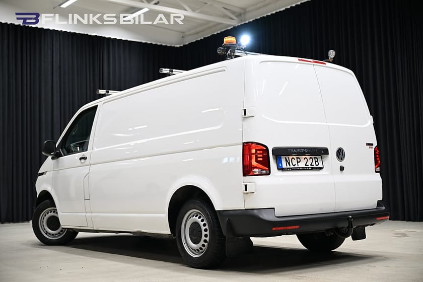 Bild 3 av Volkswagen Transporter 4Motion DSG 150HK L2|Inredd|Dubbelgolv|Dubbeldörr|SeUtr