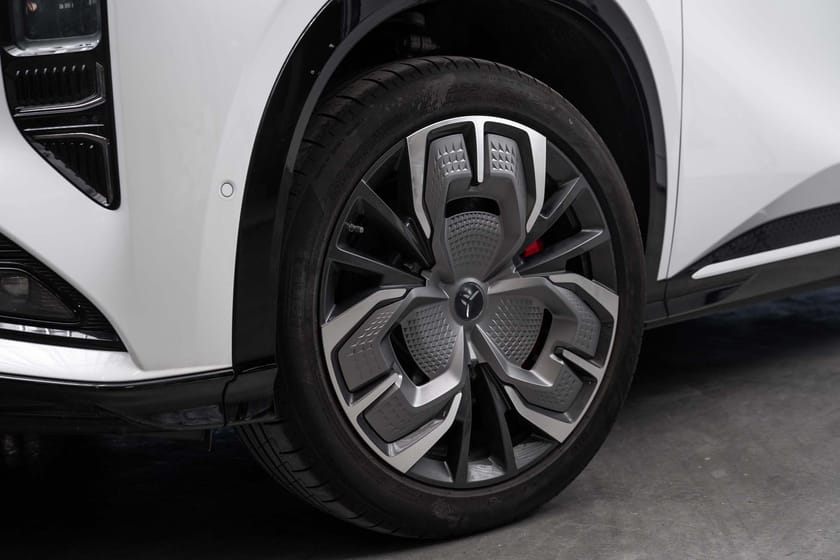Bilde 4 av Hongqi EHS7 AWD PRO