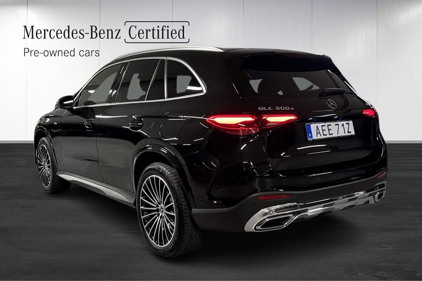 Bild 3 av Mercedes-Benz GLC 300 e 4MATIC AMG ADVANCE PLUS / BURMESTER