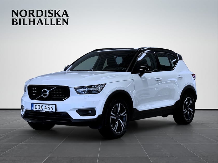 Bild 3 av Volvo XC40 T4 AWD Geartronic R-Design Panorama Värmare GPS