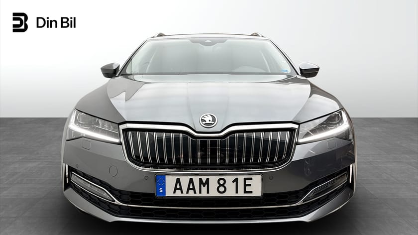 Bild 4 av Škoda Superb iV Kombi Style DSG/Drag/Adventure/Läder