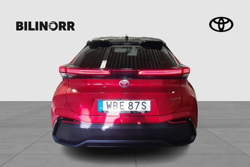 Bild 4 av Toyota C-HR Hybrid AWD-i