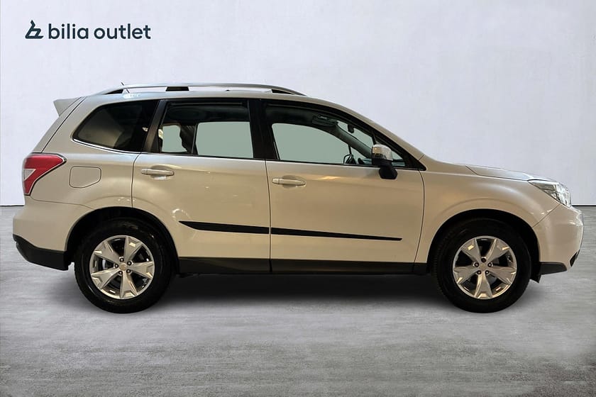 Bild 5 av Subaru Forester 2.0 4WD 150hk Drag Backkamera
