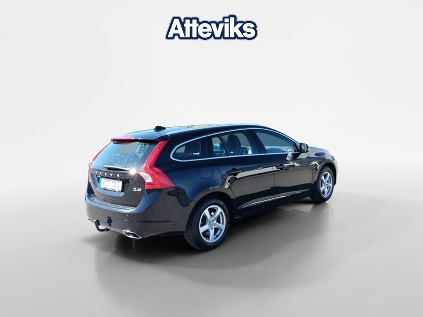 Bild 3 av Volvo V60 D4 190 HK CLASSIC SUMMUM TAKLUCKA DRAG LÄDER V