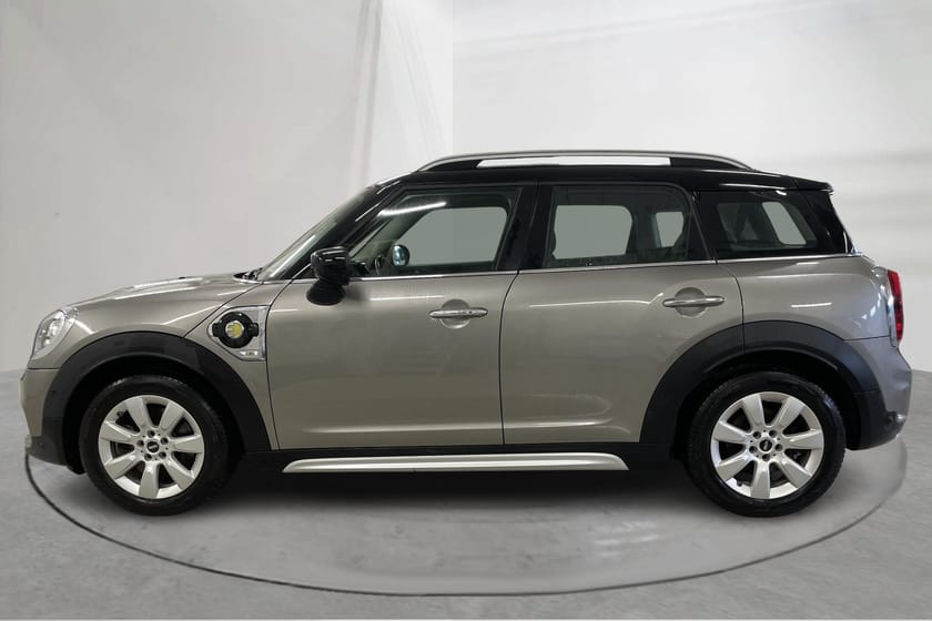 Bild 2 av MINI Countryman Cooper SE ALL4 S E Countryman, F60 (224hk)