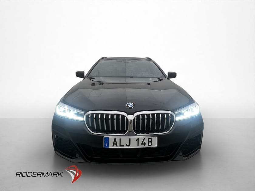 Bild 2 av BMW 530e xDrive Touring M Sport Innovation Värmare H/K 360° HuD Drag