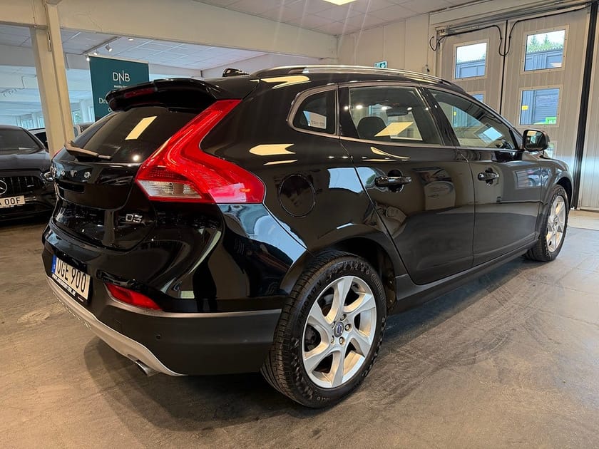 Bild 4 av Volvo V40 Cross Country D3 Geartronic Business Advanced Gps Värmare Kamrem bytt