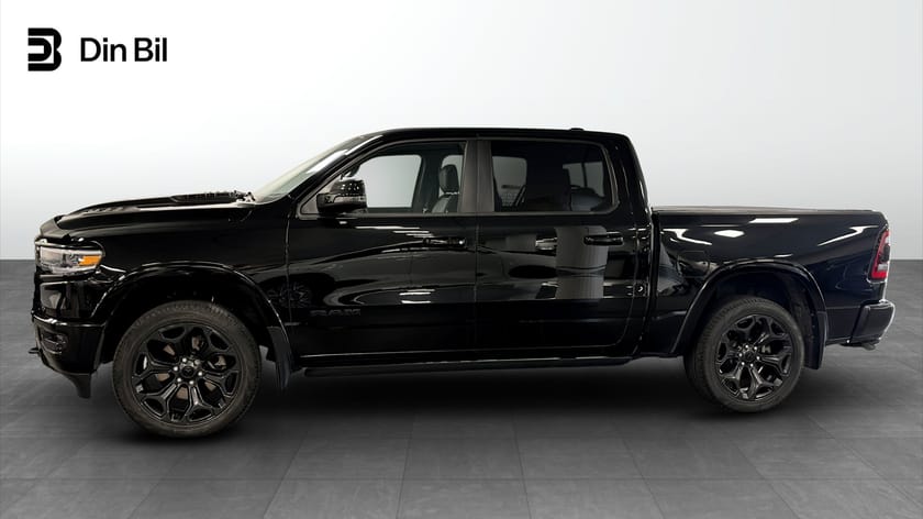 Bild 2 av RAM 1500 Crew Cab Limited Night V8 HEMI 4x4