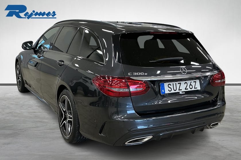 Bild 2 av Mercedes-Benz C 300 T e AMG/Drag/Värmare