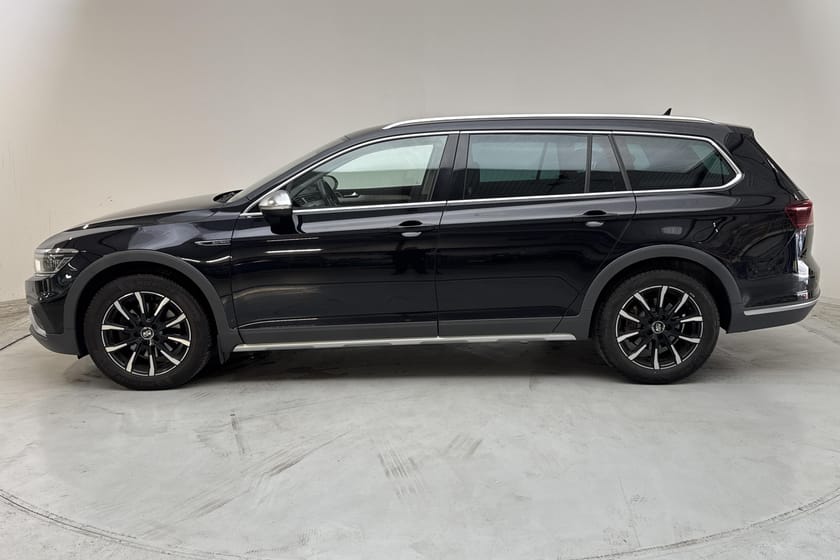 Bild 2 av Volkswagen Passat Alltrack 2.0 TDI 4Motion (200hk) Helläder