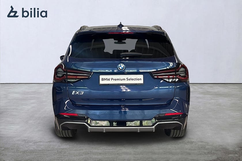 Bild 4 av BMW iX3 | Charged | Aktiv farth. | Tonade rutor | Panorama
