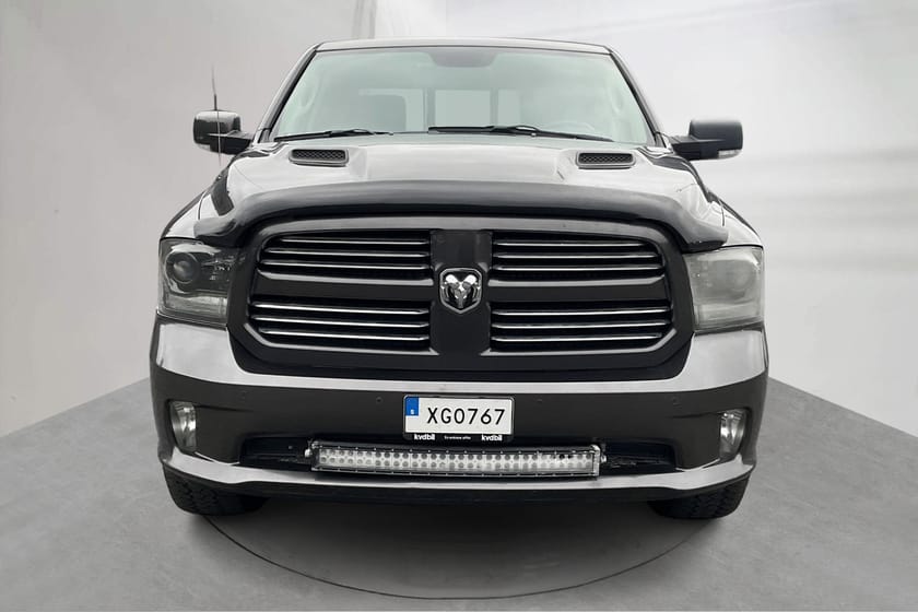Bild 5 av RAM 1500 Dubbelhytt 5'7" box