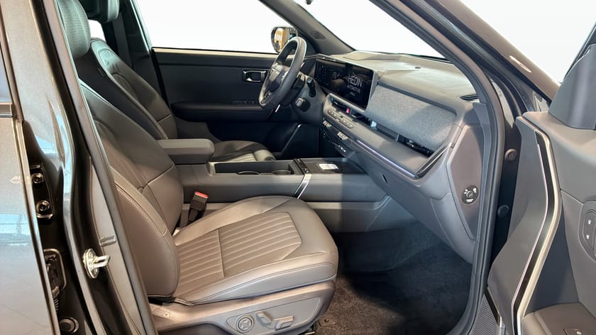 Bild 3 av Kia Seltos X-LINE 1.6 T-GDI AUT AWD *NYHET*