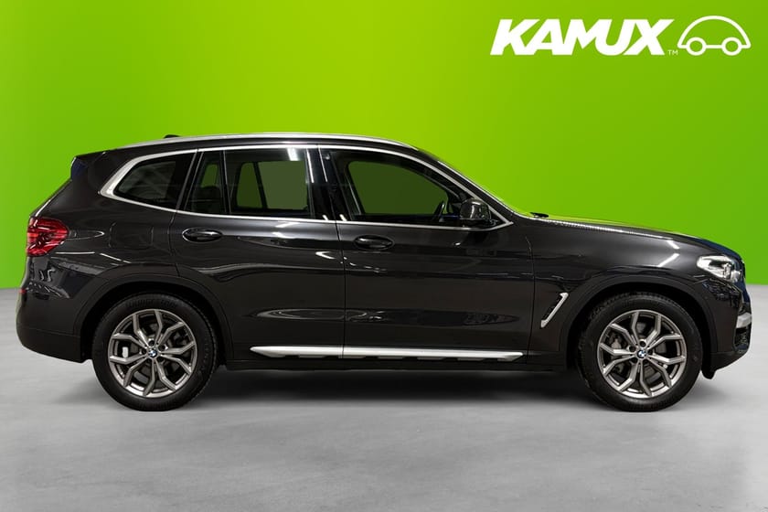 Bild 2 av BMW X3 xDrive30e xLine Moms 292hk Drag Navi HiFi Cockpit Carplay