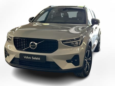 Volvo XC40 B3 FWD Bensin Plus Dark