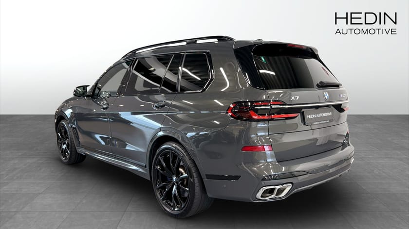 Bild 2 av BMW X7 M60i xDrive M Sport H/K Värmare Pano Soft close Drag
