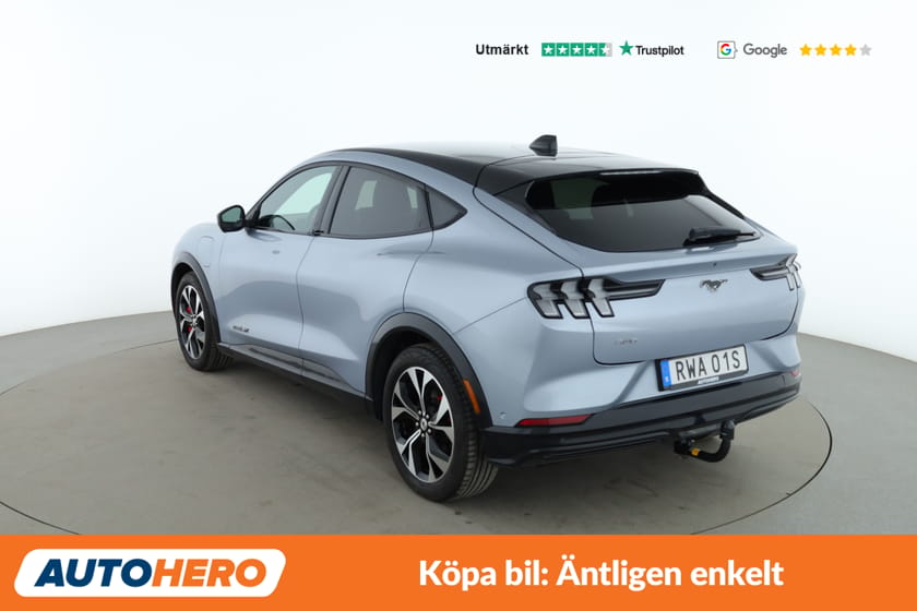 Bild 3 av Ford Mustang Mach-E Long Range AWD Panorama, 360, CarPlay, Dragkrok