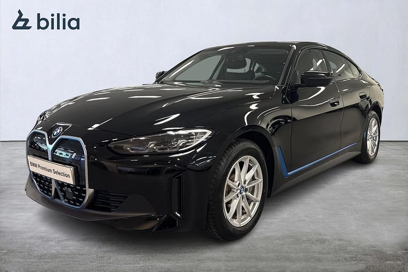Bild 1 av BMW i4 eDrive40 Gran Coupé eDrive 40 | HiFi | Backkamera | Aktiv farth.