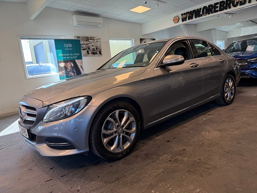 Bild 2 av Mercedes-Benz C 180 7G-Tronic Plus Avantgarde M-värmare Gps 156hk