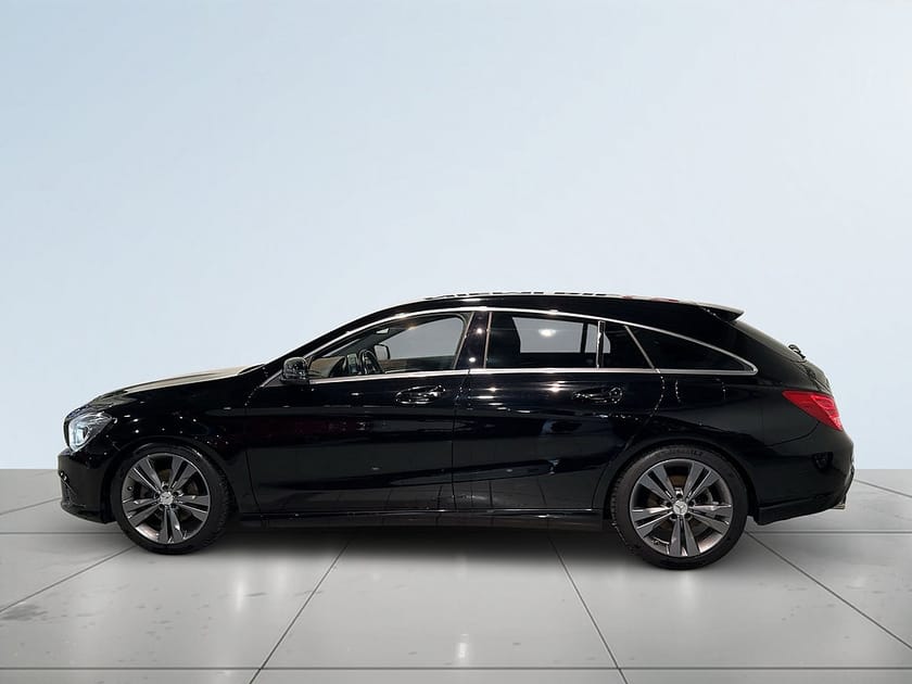 Bild 4 av Mercedes-Benz CLA 220 d Shooting Brake