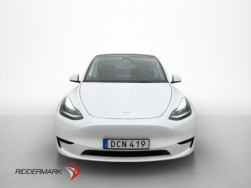 Bild 3 av Tesla Model Y Standard Range RWD Drag Autpilot Sv-Såld MOMS