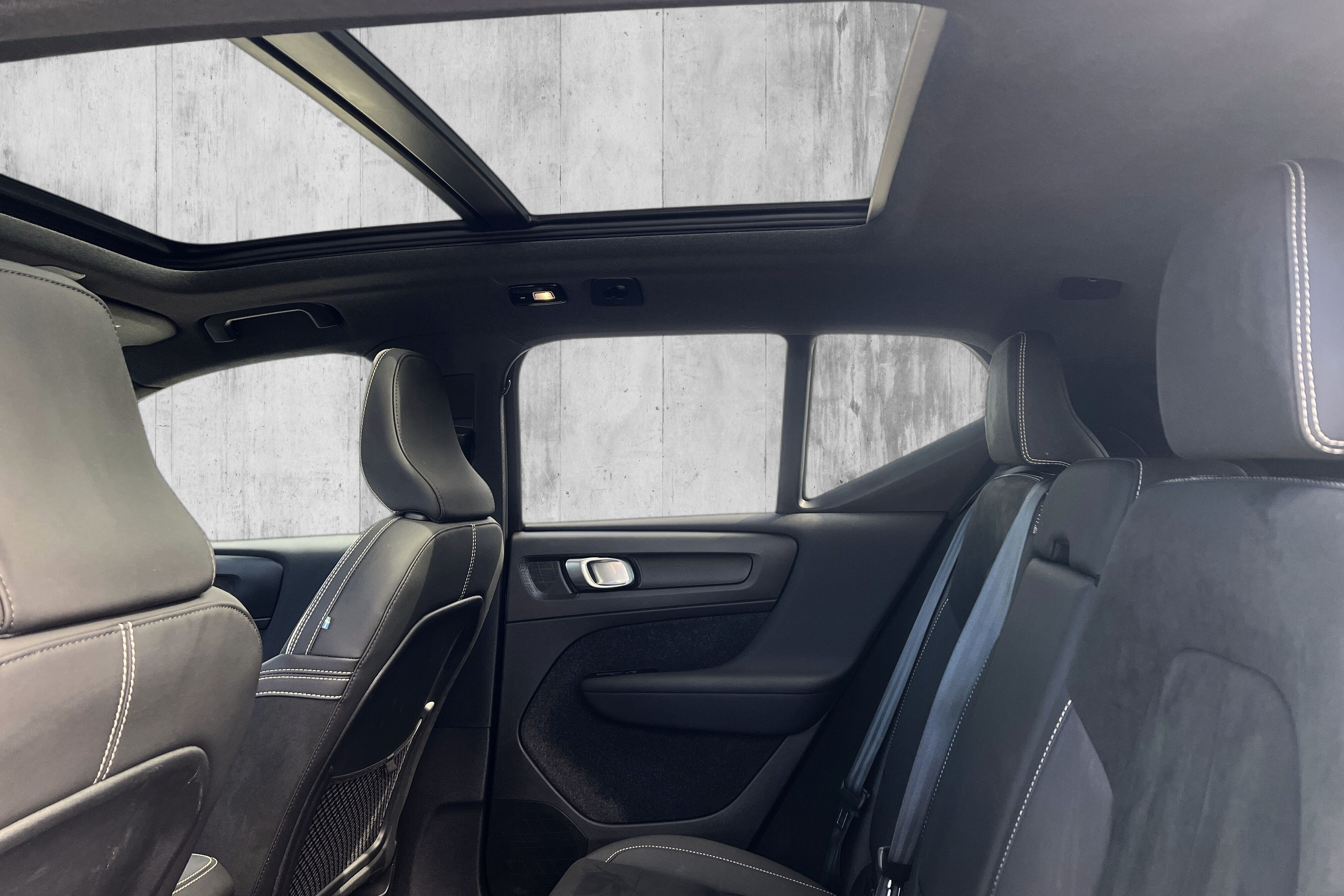 Volvo XC40 Recharge Twin bilde 19