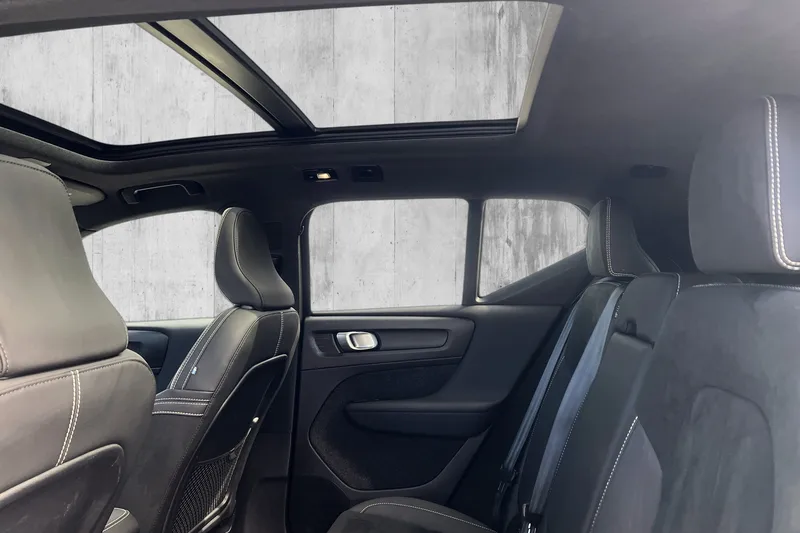 Volvo XC40 Recharge Twin bilde 19