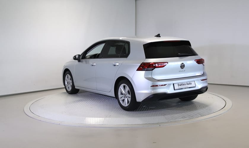 Bilde 3 av Volkswagen Golf 1,0 110hk E-TSI Life Aut. ACC/Kamera/Navi/Carplay