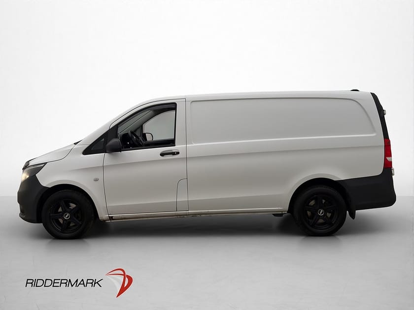 Bild 4 av Mercedes-Benz Vito 116 CDI 2.8t L2 116CDI Värmare Drag Skinn Farthållare