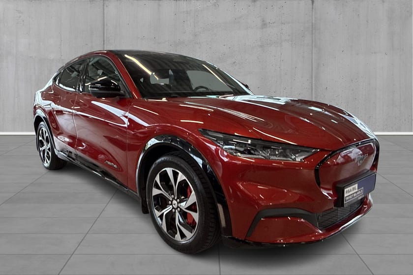 Bilde 3 av Ford Mustang Mach-E Long Range AWD LR Pano Skinn 360 +++