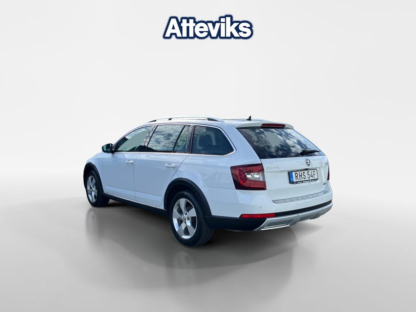Bild 5 av Škoda Octavia Scout TDI 184 DSG 4x4 Drag/Värmare/1 ägare