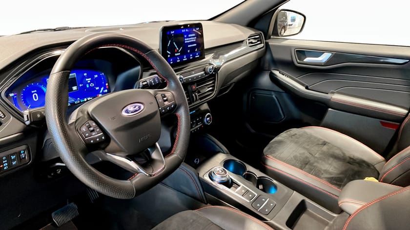 Bild 5 av Ford Kuga Plug-In Hybrid PHEV 64KM / Drag / B&O