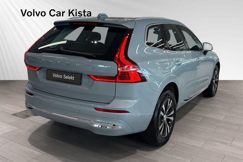Bild 5 av Volvo XC60 Recharge T6 Core Edition Panorama 360Kamera