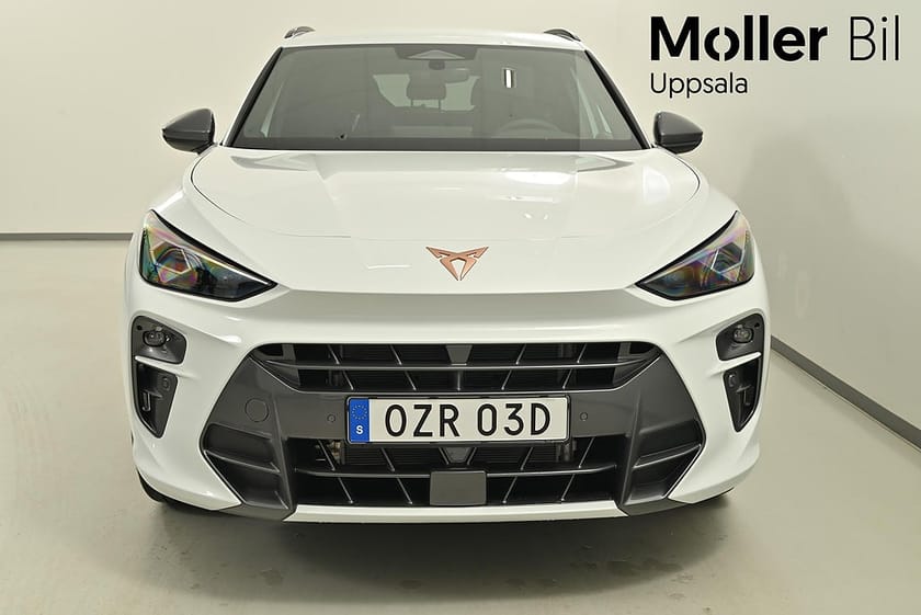 Bild 2 av CUPRA Terramar e-Hybrid eHybrid 204hk Ultimate, LED-Matrix, Elstolar, Dragkrok
