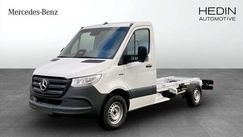 Bild 1 av Mercedes-Benz eSprinter 414 Chassi 81 kWh EH | Lagerbil