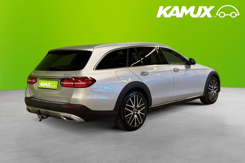 Bild 4 av Mercedes-Benz E 220 d 4MATIC All-Terrain Värmare Pano Burmester 360° kamera
