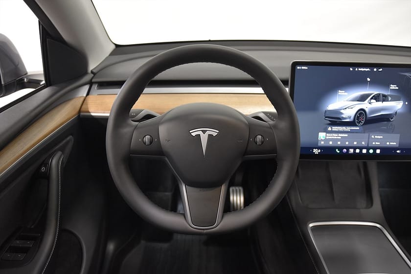 Bild 2 av Tesla Model Y Performance Dragkrok Rattv Pano Skinn Navi 534hk