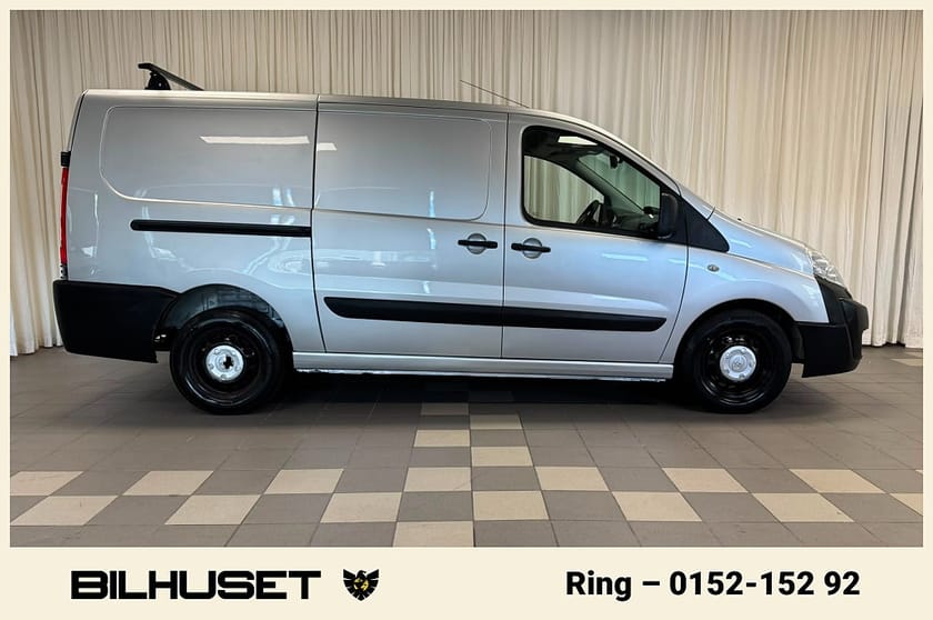 Bild 2 av Toyota ProAce Skåpbil 2.0 D-4D Drag B-kamera