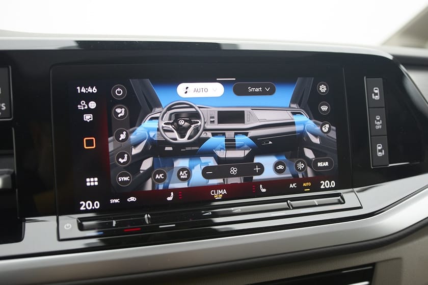 Bild 4 av Volkswagen Multivan eHybrid 4M STYLE E-Hybrid